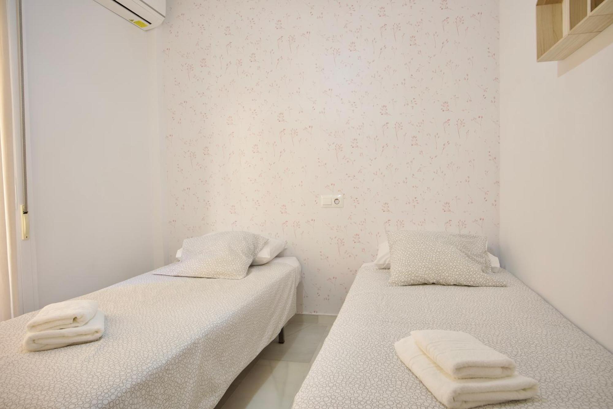 Bonito Apartamento Cerca De La Playa De تورّوكس كوستا المظهر الخارجي الصورة